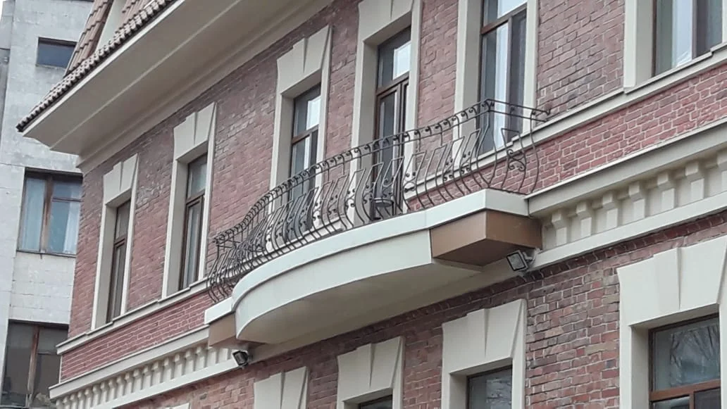 Balcony Railings