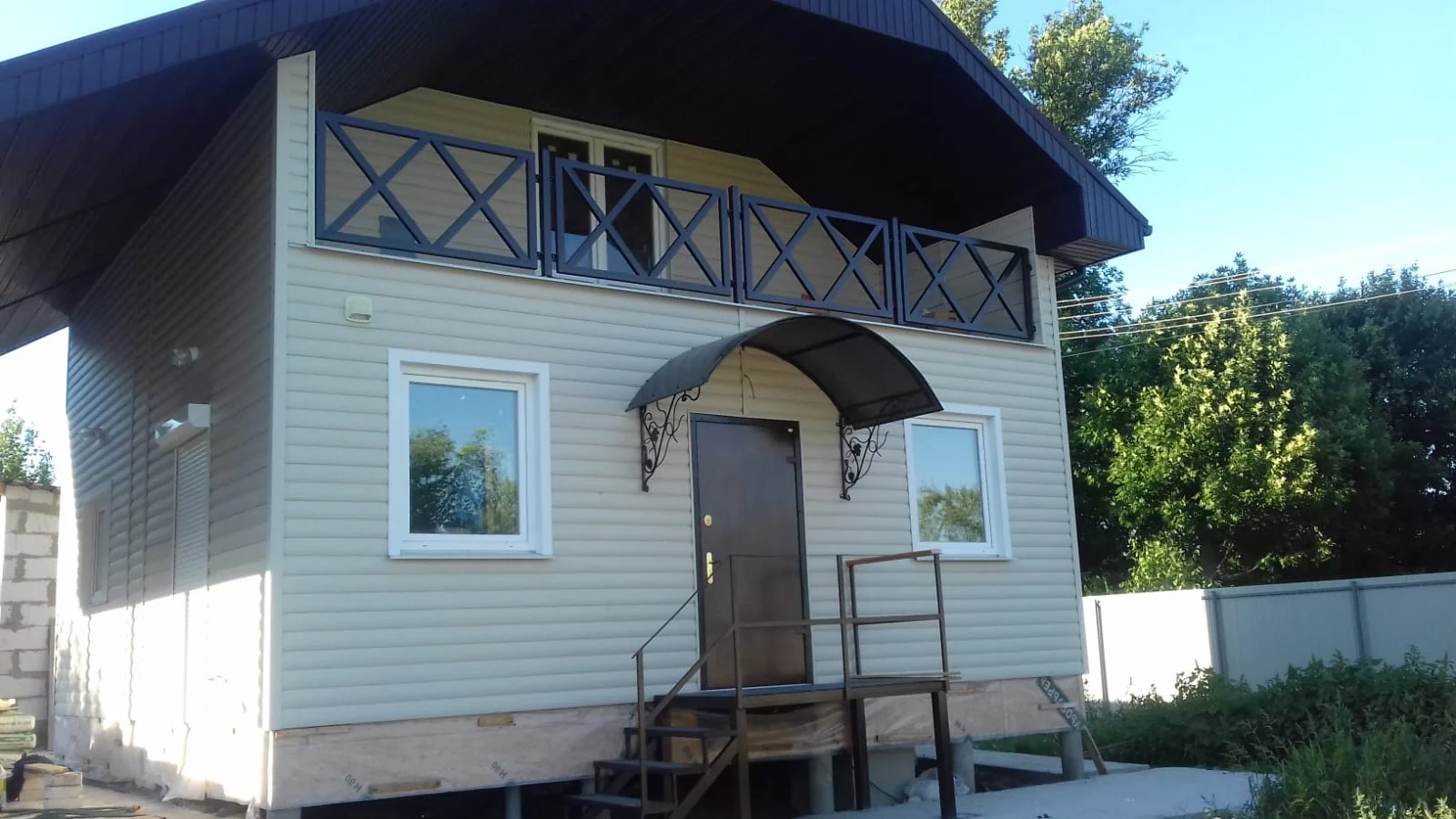 Balcony Railings